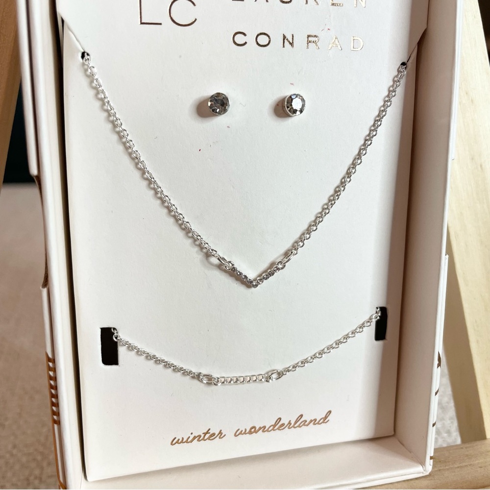 Minimalist earrings,necklace,bracelet - Picture 4 of 6